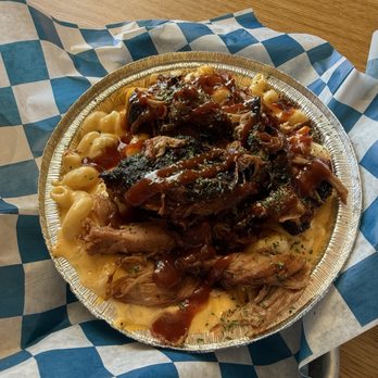 Zack’s Texas Style BBQ - Pulled Pork Mac & Cheese - Barbeque Near Me - Deerfield, Massachusetts Zack’s Texas Style BBQ - Pulled Pork Mac & Cheese - Barbeque Near Me - Deerfield, Massachusetts