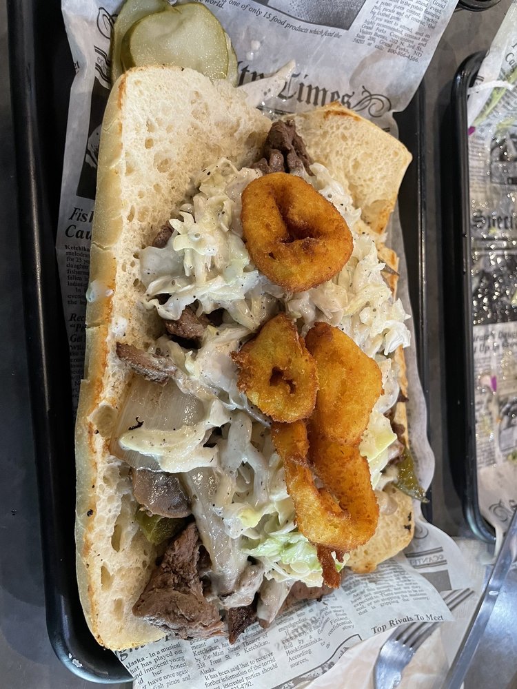 THE RAM Updated August 2024 10 Photos 1048 E Center St