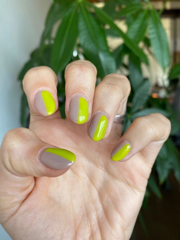 Rare Nail Care Logo