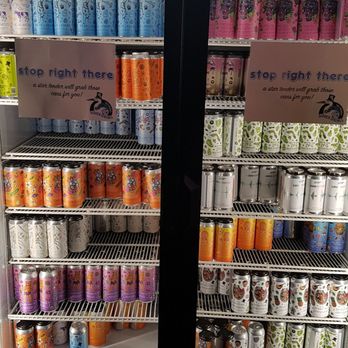 Hidden Springs Ale Works - Cans - Breweries Near Me - Tampa, Florida Hidden Springs Ale Works - Cans - Breweries Near Me - Tampa, Florida