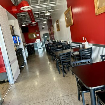 Smokin' Sammich - Inside seating - Smokehouse Near Me - Las Vegas, Nevada Smokin' Sammich - Inside seating - Smokehouse Near Me - Las Vegas, Nevada