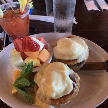 Foxy's Restaurant - Crab Benedict with imitation crab. - Diners Near Me - Glendale, California Foxy's Restaurant - Crab Benedict with imitation crab. - Diners Near Me - Glendale, California