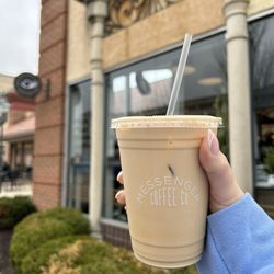 Messenger Coffee - Iced Vanilla Latte