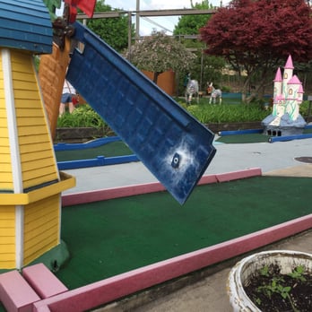 Putterz - Rainbow windmills and Zebras. What more can you ask for!? - Mini Golf Near Me - Ypsilanti, Michigan