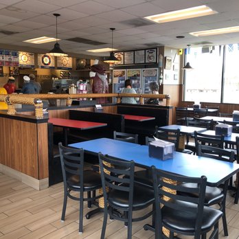 Captain Sundae - Lots of indoor and outdoor seating. This place gets packed in the summer. - Ice Cream & Frozen Yogurt Near Me - Holland, Michigan
