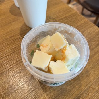 Lucky Cube - Mango + Coconut Frozen Yogurt Cube(椰香芒果厚切) - Ice Cream & Frozen Yogurt Near Me - Bellevue, Washington