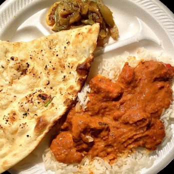 Namaste Savannah - Garlic Naan Bread, Chicken Tikka Masala & veggies. - Indian Near Me - Savannah, Georgia