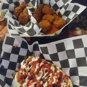 Rock & Wings - Sports Bars Near Me - Bakersfield, California Rock & Wings - Sports Bars Near Me - Bakersfield, California