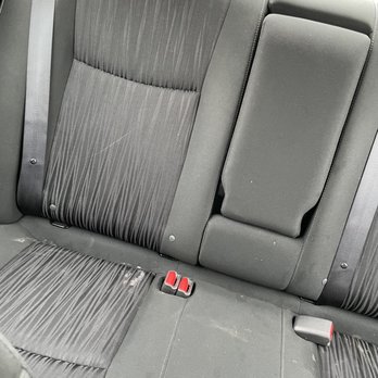 Payless Car Rental - Can you see how dirty the car is? - Car Rental Near Me - Philadelphia, Pennsylvania Payless Car Rental - Can you see how dirty the car is? - Car Rental Near Me - Philadelphia, Pennsylvania