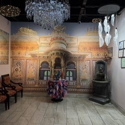 Maharaja Indian Cuisine - The beautiful and inviting entrance