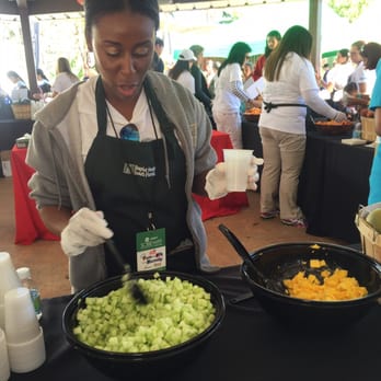 Jungle Island - Cucumbers, mangos, apples, peaches...more! - Amusement Parks Near Me - Miami, Florida