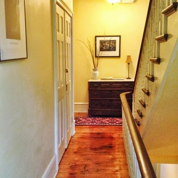 Deer Head Inn - Hallway - Jazz & Blues Near Me - Delaware Water Gap, Pennsylvania