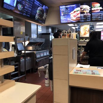 McDonald's - Salt all over the floor and there were employees everywhere doing nothing. - Fast Food Near Me - Pahrump, Nevada