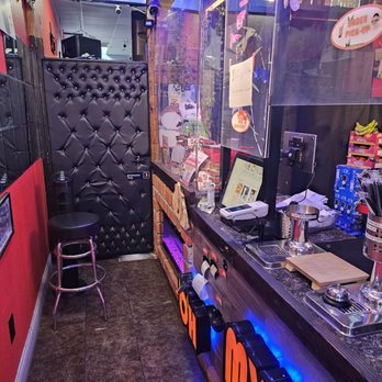 Oh My Boba - Narrow inside - Coffee & Tea Near Me - San Jose, California Oh My Boba - Narrow inside - Coffee & Tea Near Me - San Jose, California