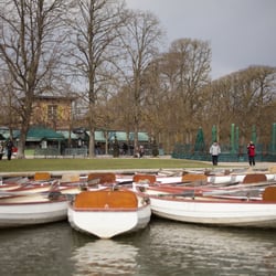 Grand Canal du Chateau de Versailles - Rowboat rentals at 15€/hr