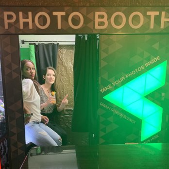 Mugshots - Photo booth at mugshots - Bars Near Me - Plano, Illinois