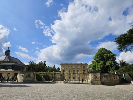 Petit Trianon by null