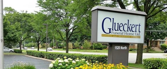GLUECKERT FUNERAL HOME - Updated July 2026 - 20 Photos & 22 Reviews