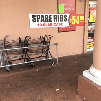Aliana Meat Market - a shopping cart in front of a store - Meat Shops Near Me - Tampa, Florida