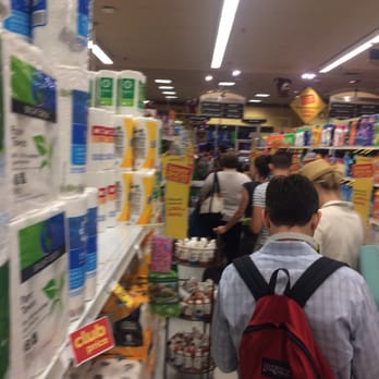 Safeway - 20 minutes later, I was able to check myself out. If you want an employee to help you bag, well, good luck. - Grocery Near Me - Washington, DC, District of Columbia Safeway - 20 minutes later, I was able to check myself out. If you want an employee to help you bag, well, good luck. - Grocery Near Me - Washington, DC, District of Columbia