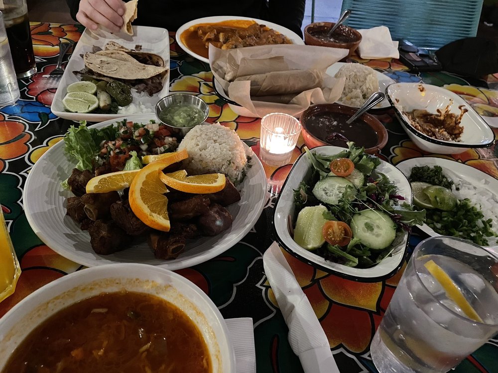 Quetzaltenango Restaurant Logo