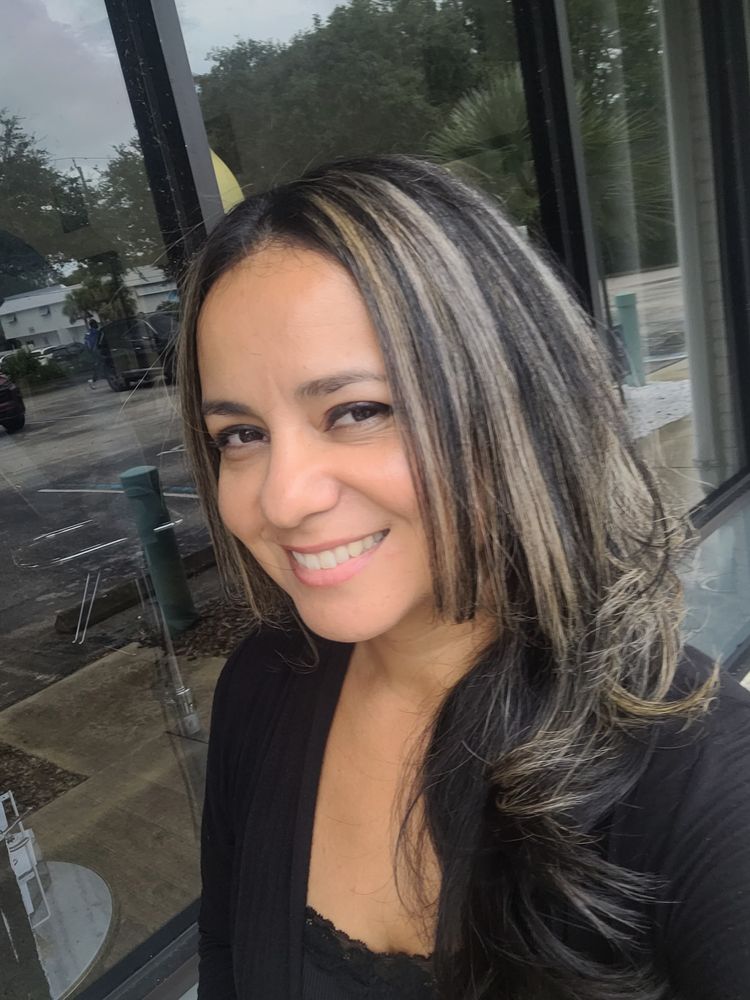 Modern Organic Salon & Spa