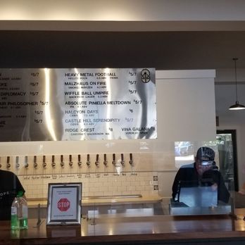 Heliotrope Brewery - Plexy glass protected staff - Pizza Near Me - Lexington, Virginia Heliotrope Brewery - Plexy glass protected staff - Pizza Near Me - Lexington, Virginia