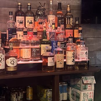 Vinnie's Caddyshack Bar & Grill - A silid selection of Japanese whiskeys - American Near Me - Metairie, Louisiana Vinnie's Caddyshack Bar & Grill - A silid selection of Japanese whiskeys - American Near Me - Metairie, Louisiana