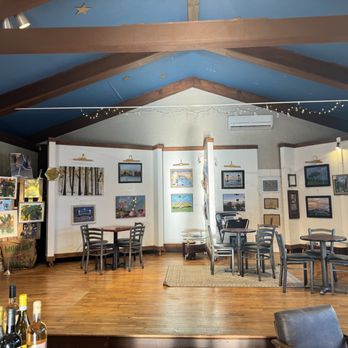 Neapolitan - Wine Bars Near Me - Carolina Beach, North Carolina