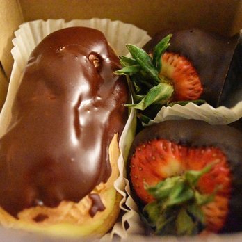 Alsace Lorraine Fine Pastries - chocolate covered strawberries - Bakeries Near Me - Long Beach, California