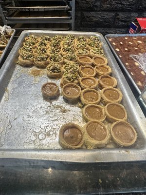 Donya Bakery by null