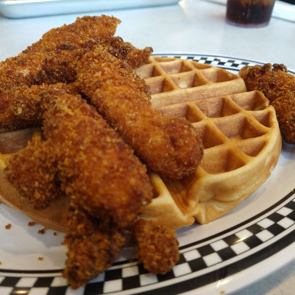 Downtown Diner - Yum yum Chicken and waffles - Diners Near Me - Celebration, Florida Downtown Diner - Yum yum Chicken and waffles - Diners Near Me - Celebration, Florida