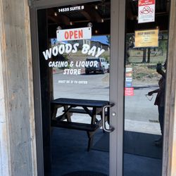Papa's Market Woods Bay - Woods Bay Casino attached to Papa's Market with back door and lots of parking.