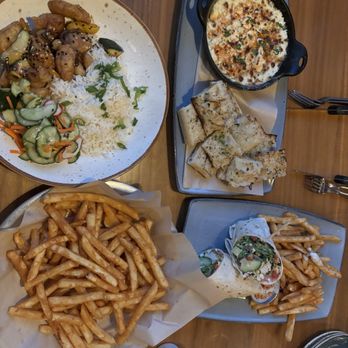 Lazy Dog - New American Near Me - Las Vegas, Nevada