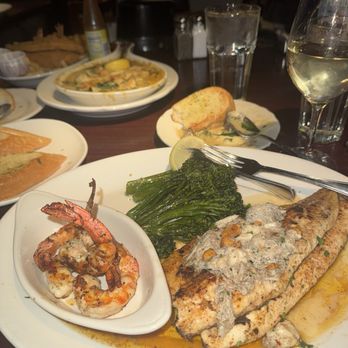 Pappadeaux Seafood Kitchen - Rainbow Trout & Jumbo Crab - Cajun/Creole Near Me - Birmingham, Alabama