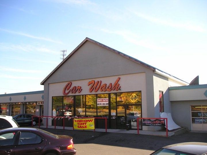 DIAMOND BRITE CAR WASH Updated August 2024 12 Photos 920 W Main