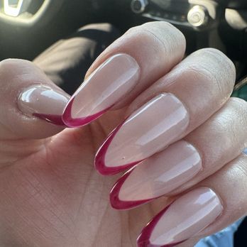 H2O Nails & Spa - The guy looked like he was in a rush..he didn't took the time to file by the cuticles to prevent lifting & the lines are all over the place. - Nail Salons Near Me - Los Angeles, California