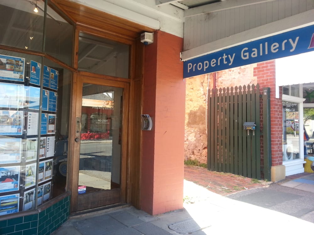 PROPERTY GALLERY Updated September 2024 231 South Tce, South