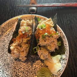 Brown butter crab roll