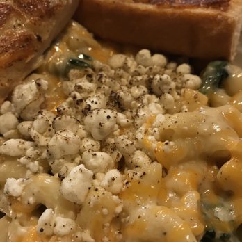 The Filling Station Post Falls - Adult Mac n Cheese - Gastropubs Near Me - Post Falls, Idaho The Filling Station Post Falls - Adult Mac n Cheese - Gastropubs Near Me - Post Falls, Idaho