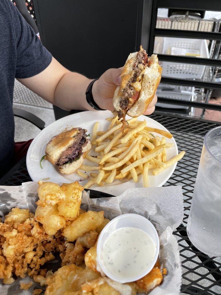 THE BUSTED NUT BAR & GRILL Updated July 2024 58 Photos & 83 Reviews