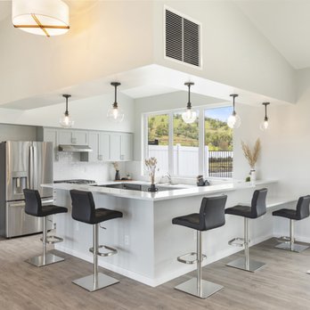 Oak Ridge - Mobile Home Parks Near Me - Phoenix, Oregon Oak Ridge - Mobile Home Parks Near Me - Phoenix, Oregon