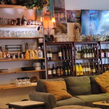 Achilles Art Cafe - Seating - Coffee & Tea Near Me - Orlando, Florida Achilles Art Cafe - Seating - Coffee & Tea Near Me - Orlando, Florida