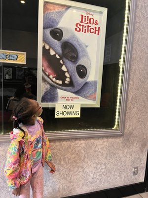 Highland Square Theatre by null