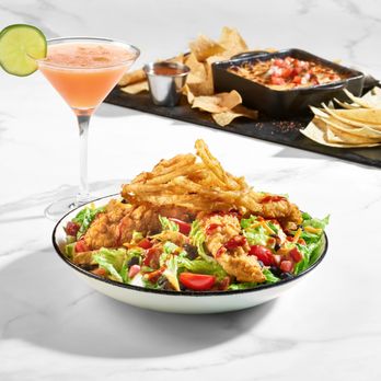 Bar Louie Wichita - Cocktail Bars Near Me - Wichita, Kansas Bar Louie Wichita - Cocktail Bars Near Me - Wichita, Kansas