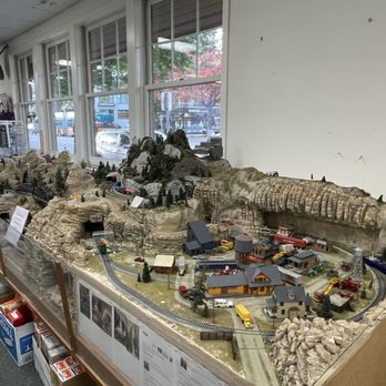 Eastside Trains - Layouts - Toy Stores Near Me - Kirkland, Washington Eastside Trains - Layouts - Toy Stores Near Me - Kirkland, Washington