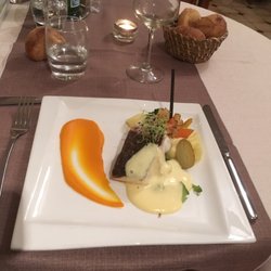 La Mule Blanche - Cabillaud à la plancha, purée et légumes de saison.