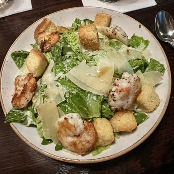 The Colonel’s Club - Caesar salad with broiled shrimp - American Near Me - Baton Rouge, Louisiana The Colonel’s Club - Caesar salad with broiled shrimp - American Near Me - Baton Rouge, Louisiana