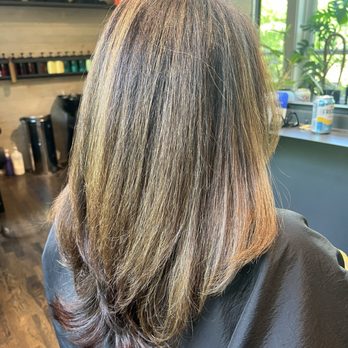 Edit Beauty Collective - Superb with color and highlights - Hair Salons Near Me - Portland, Oregon Edit Beauty Collective - Superb with color and highlights - Hair Salons Near Me - Portland, Oregon