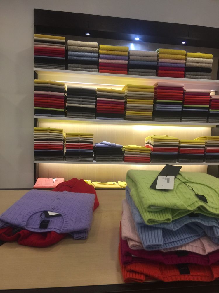 BYPAC PEARLS AND CASHMERE Updated August 2024 德輔道中6068號, Hong Kong